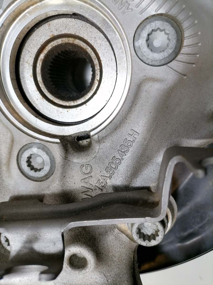 VW ID.3 original Achsschenkel Radlagergeh&auml;use Hinterachse links Bj.2019